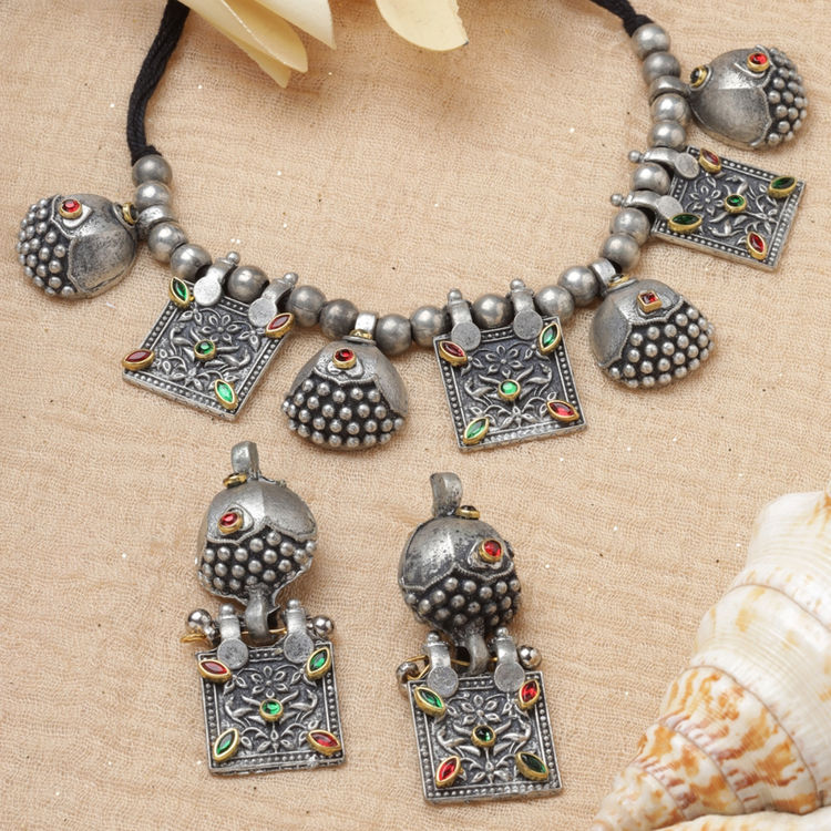 Necklace Image